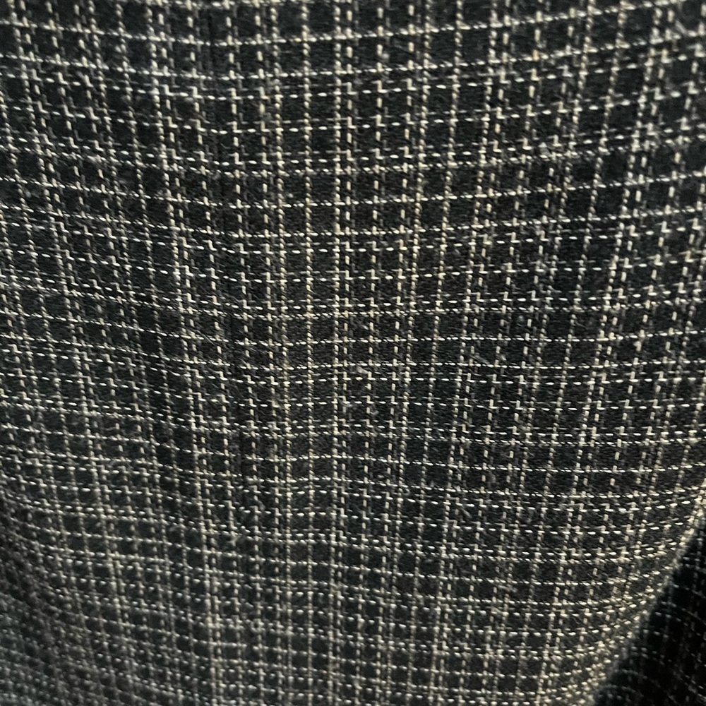 Ladies black tweed skirt in size 8 by Jones New York